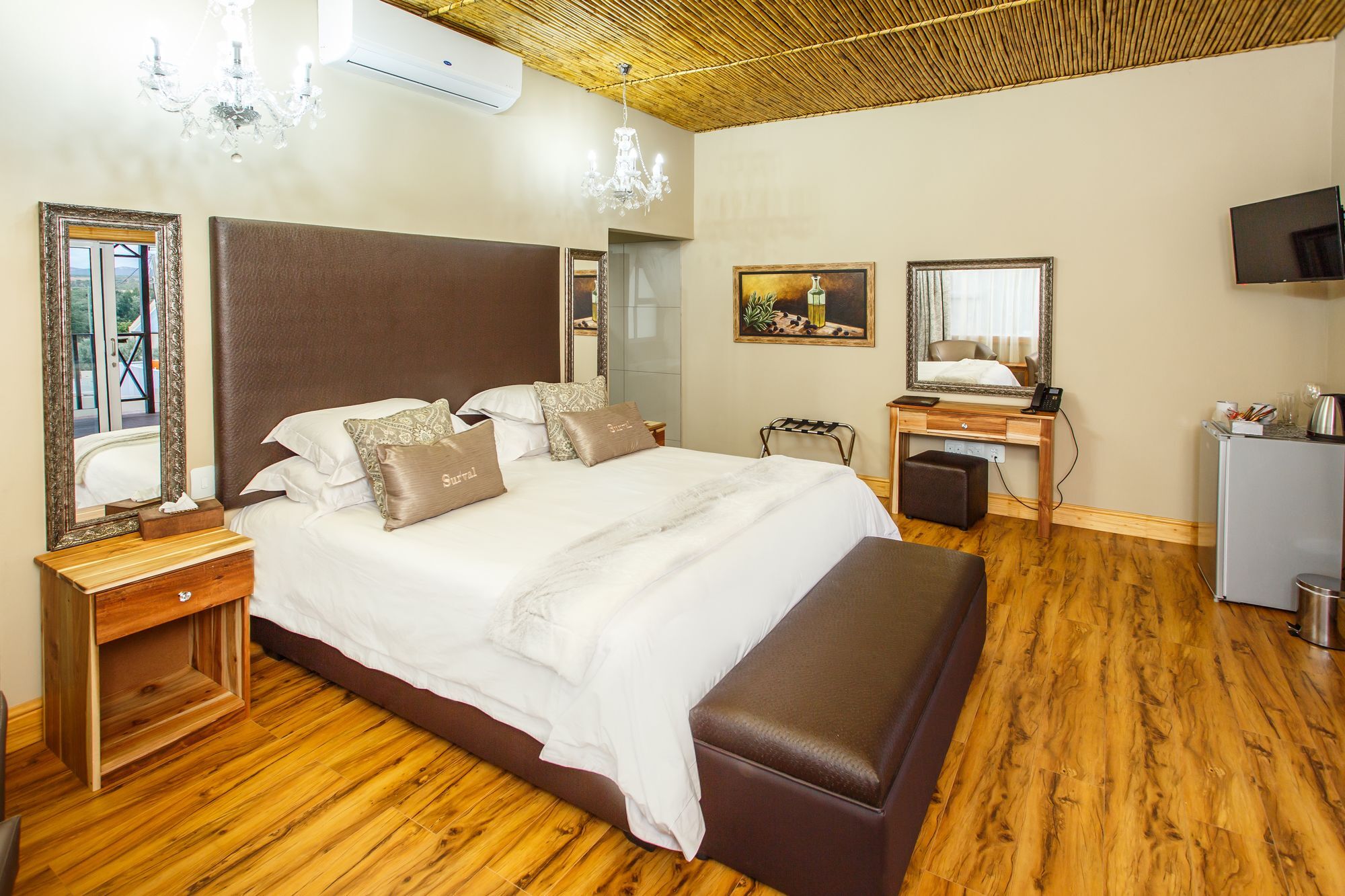 Surval Boutique Olive Estate Oudtshoorn Exterior foto